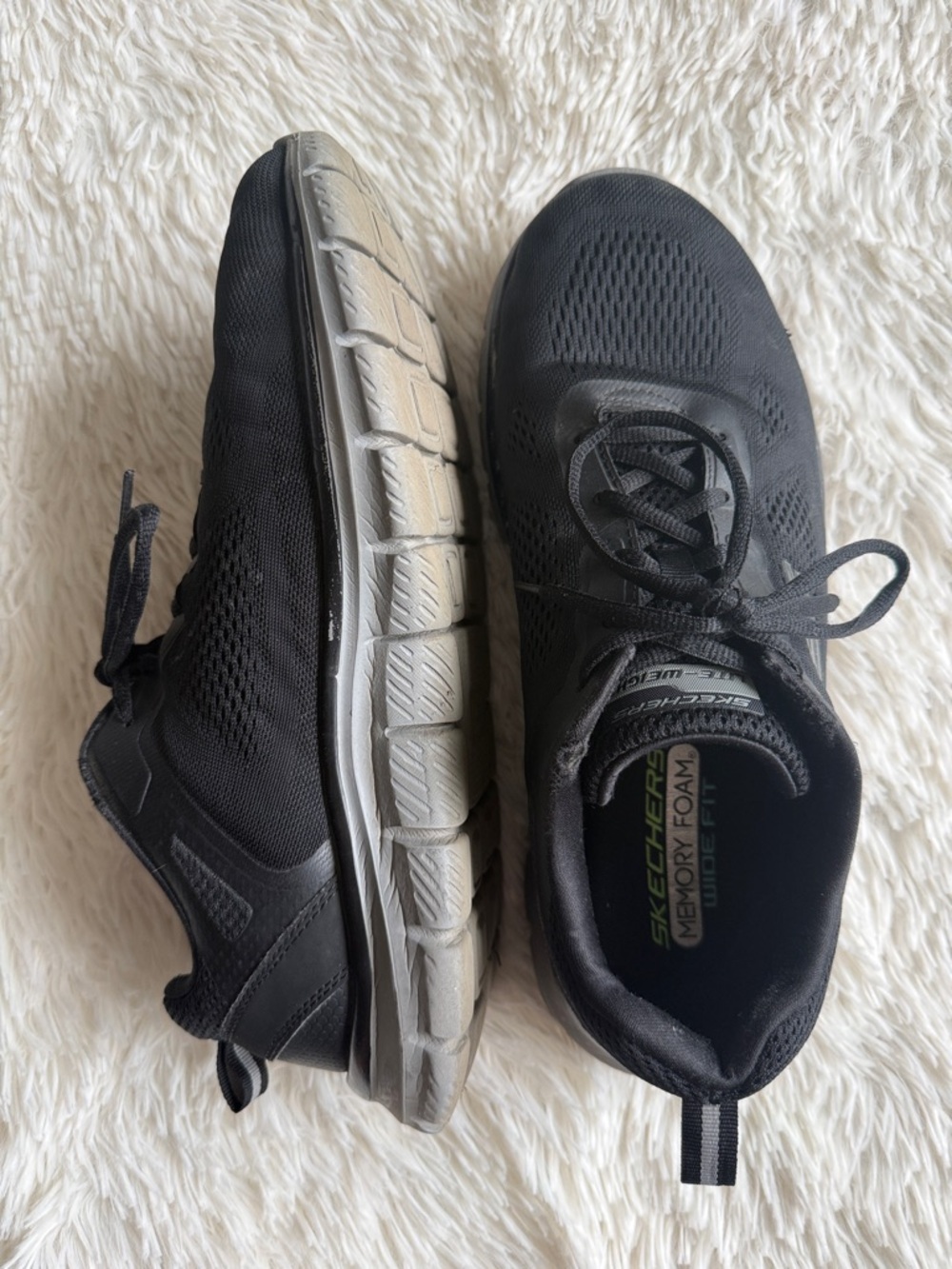 Skechers Men's Black and Gray Athletic Memory Foam Sneakers in Wide Fit